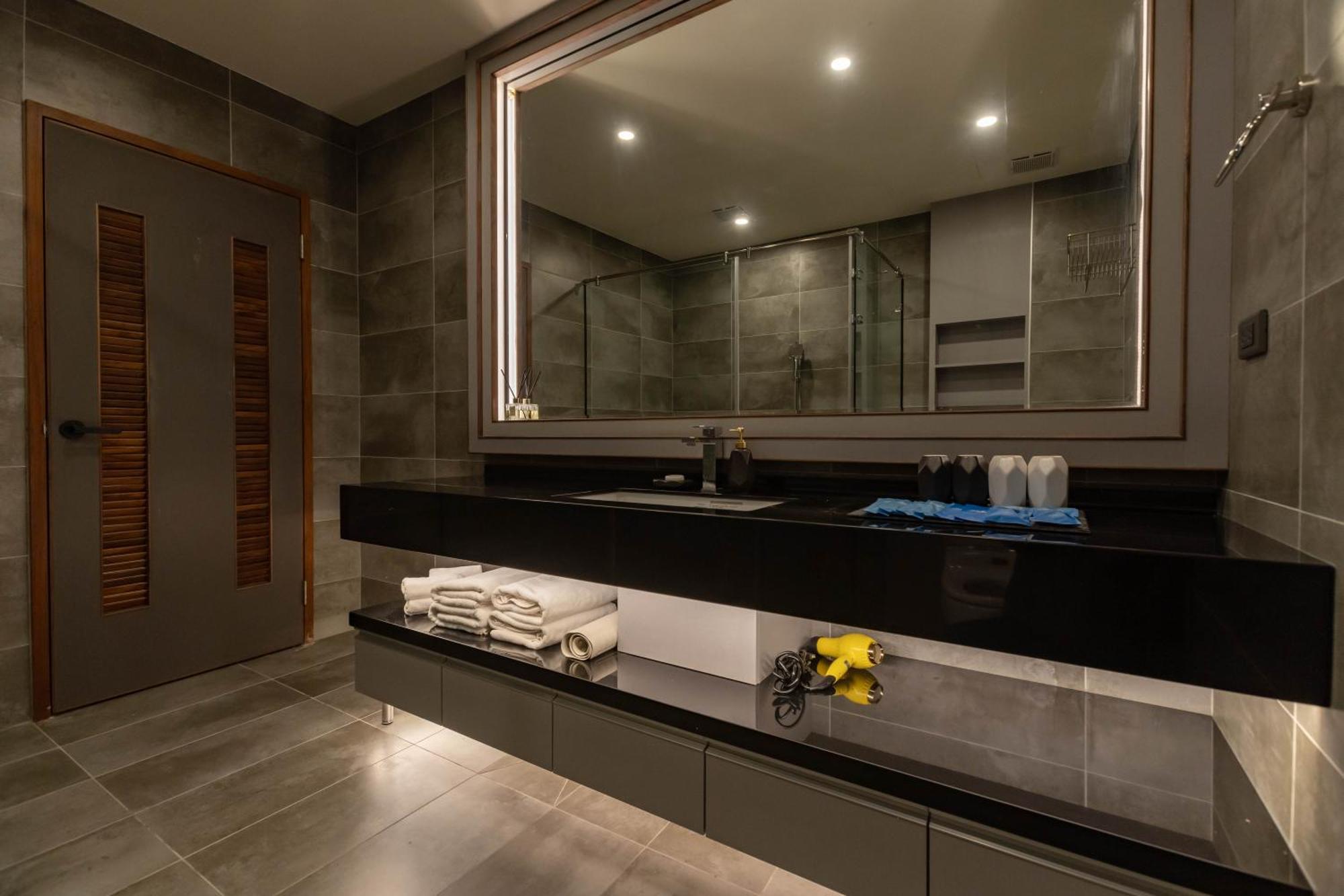 Seaview Villa Coastal Estate Yanliau Екстериор снимка